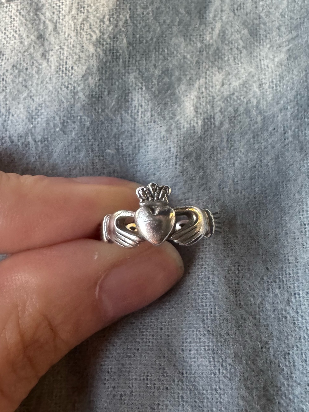 Sterling Silver Claddagh Ring with Crown - SOLVAR